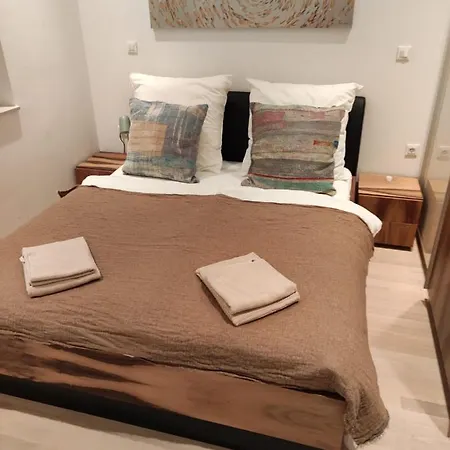 First Row To The Sea 奥帕提亚