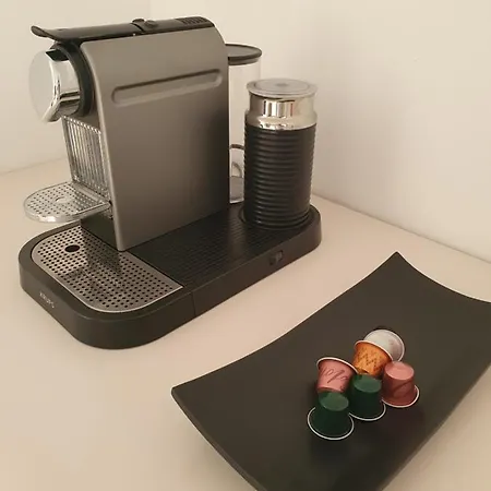 First Row To The Sea 아파트 *